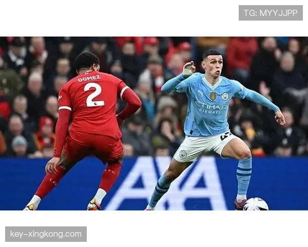 克洛普如何通过调整高位逼抢战术压制对手防线并夺回比赛主动权？