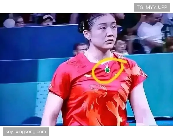 陈梦出街像豪门千金，训练时又像高压机器——她随手一挥的钱能吓退我一整年工资